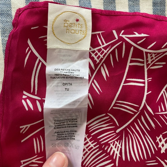 🇫🇷Des Petits Hauts silk fushia/hot pink Opita scarf - Picture 5 of 7